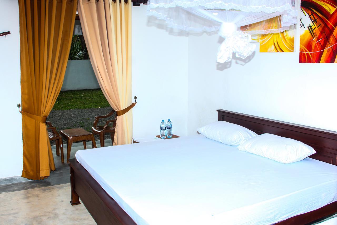 Villa Palm Breeze Polhena Exterior photo