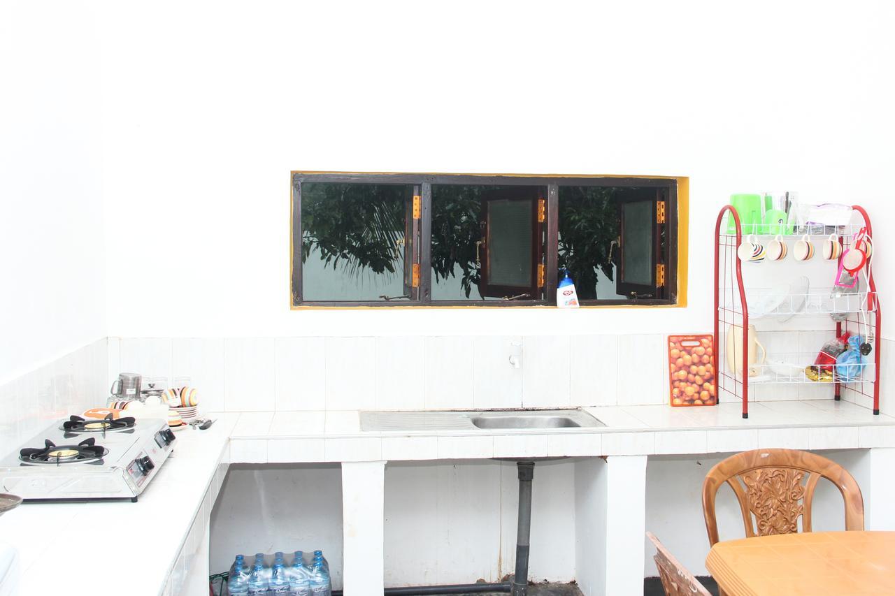 Villa Palm Breeze Polhena Exterior photo