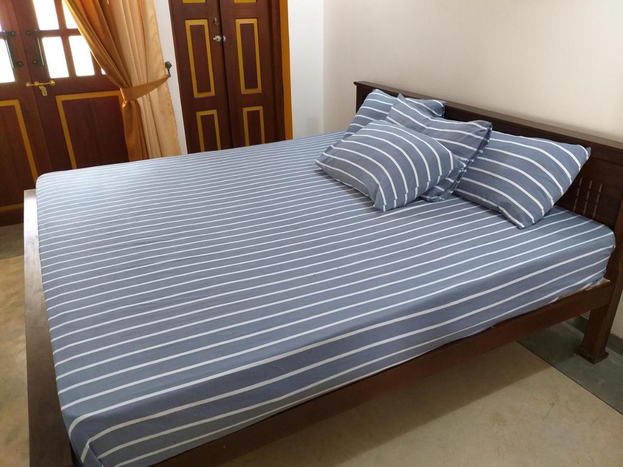 Villa Palm Breeze Polhena Exterior photo